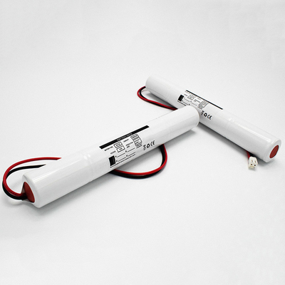 D 4000mAh NiCd 4.8 V Battery Rechargeable Cell Pack Expected Life 5 Years